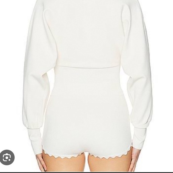 NWOT - Helsa Elvira Shorts in Cream, Size Small - Picture 2 of 7